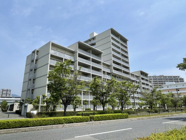 マリナージュ芦屋の外観