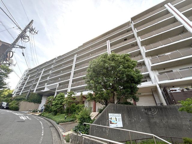 ファミールあざみ野スカーレットヒルズ