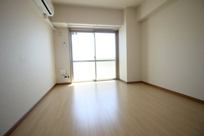 【寝室】ワイズタワー新栄