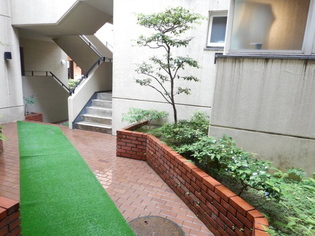 インペリアル砂山のロビー|建物の内部です