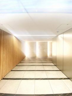 【エントランス】