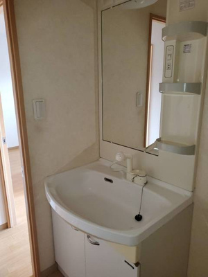 【洗面所】 | フォブール都 | 洗髪洗面化粧台