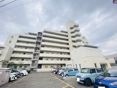 【外観】 | メイツ大府 中古マンション | 3SLDK再生マンションが月々5万円台から登場です！徒歩圏内に医療施設やコンビニあり！イオンモール東浦まで車で約10分とお買い物にも便利な立地です！
