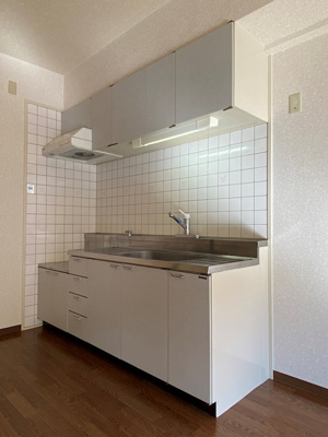 【キッチン】 | エルソレーユ | コンパクトなキッチンで掃除もラクラク