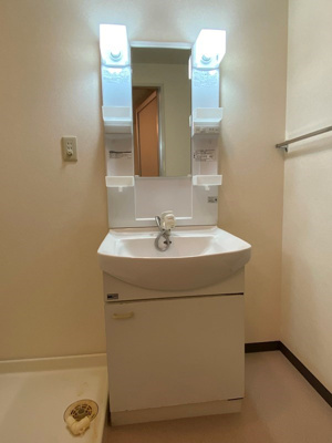 【洗面所】 | エルソレーユ | 忙しい朝には欠かせない洗面所です