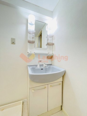 【洗面所】 | エスティーム・アン櫛原 | スペースが確保できる洗面所です