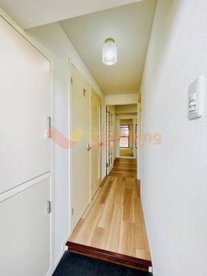 【玄関】 | エスティーム・アン櫛原 | 玄関です