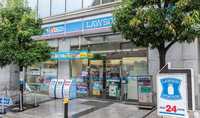 ライオンズマンション白金東のその他|周辺環境　ローソン白金高輪駅前店まで159m　徒歩2分