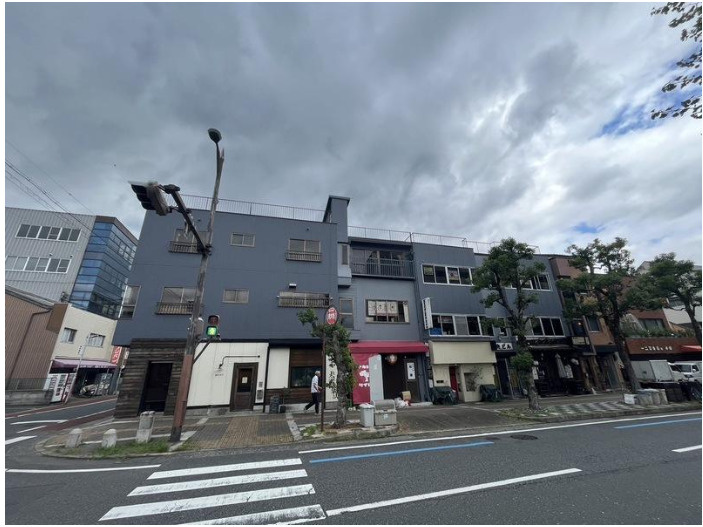 大津市浜町の店舗事務所の外観