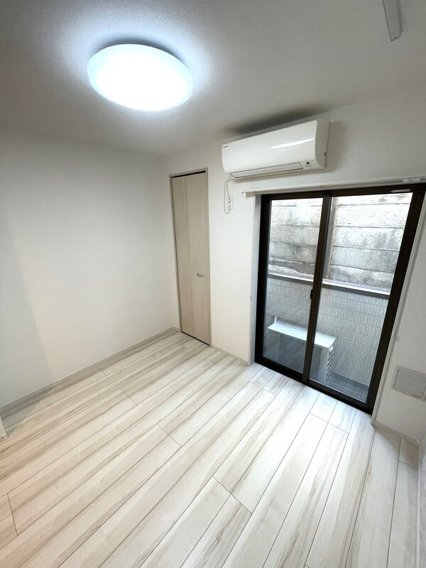 MELDIA新百合ヶ丘の寝室|別部屋の参考写真です。