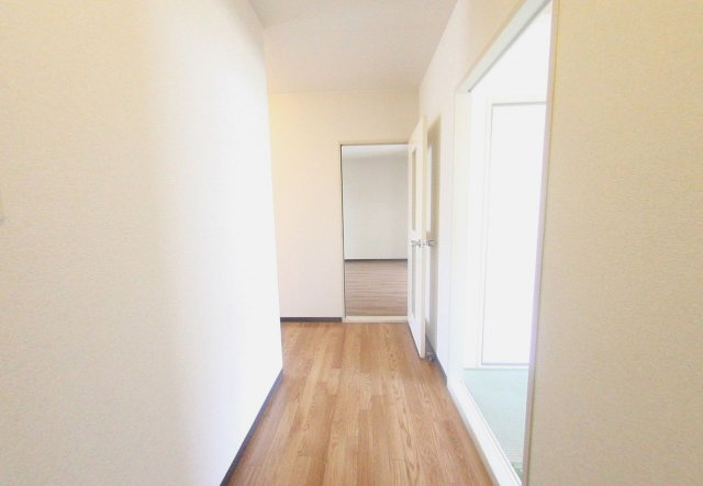 フレグランス川崎の内装|明るい色調の室内です