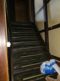 【その他】 | 彦根城下町にある明治時代からの古民家 | 2階への階段です