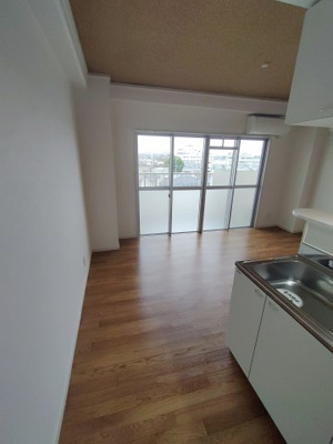 【居間・リビング】 | やまやの森