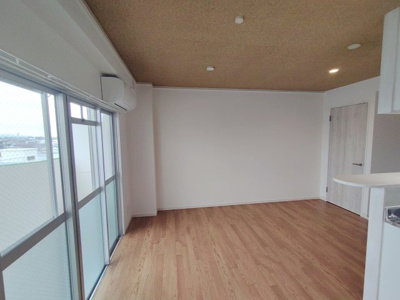 【居間・リビング】 | やまやの森