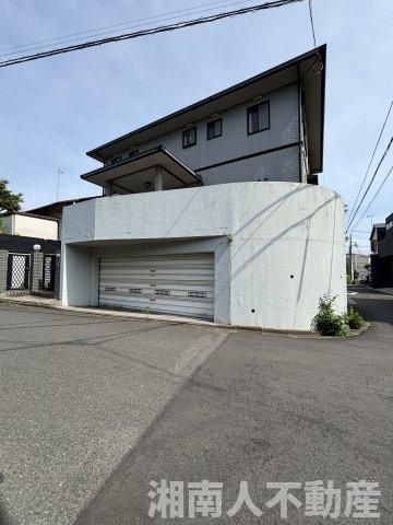 茅ヶ崎市平和町4-11戸建ての外観|おしゃれな外観です