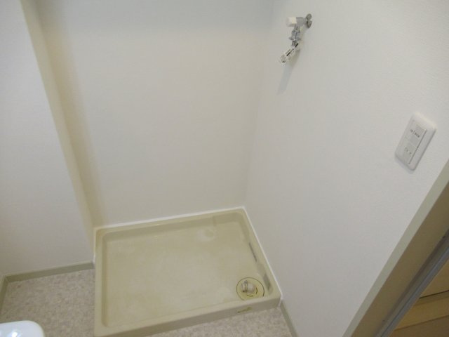 落合第２　３ＬＤＫの設備|洗濯機置き場です