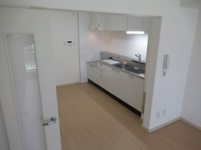 落合第２　３ＬＤＫのキッチン|キッチンでお料理をお楽しみください