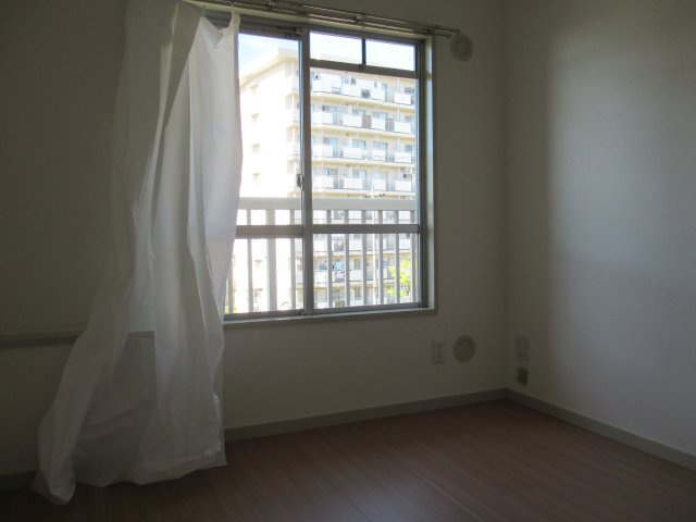 落合第２　３ＬＤＫの洋室|スタンダードな洋室です