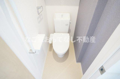 【トイレ】 | ヴィラ・ミレニアムⅢ | ※写真は別号室