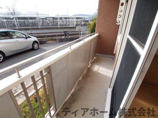 クレストヴェール五位堂のバルコニー|バルコニー付きです