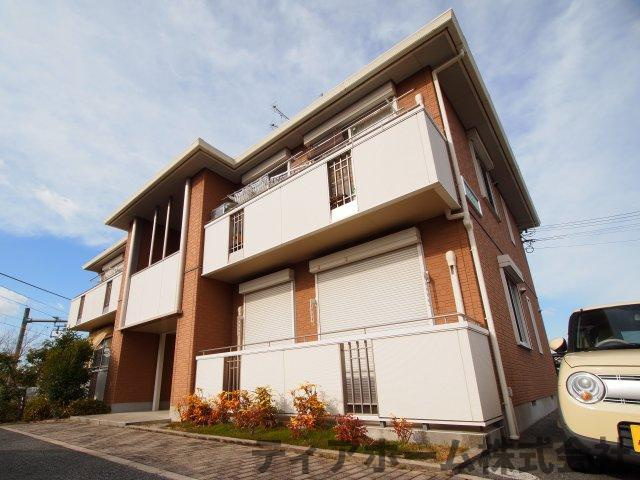 クレストヴェール五位堂の外観