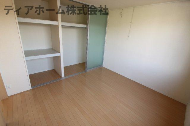 シャーメゾン秋山Aの洋室