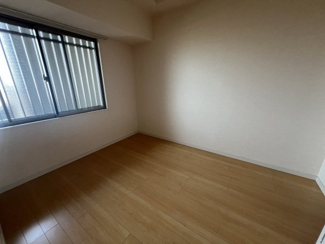 【洋室】 | リヴィエールソフィア日明