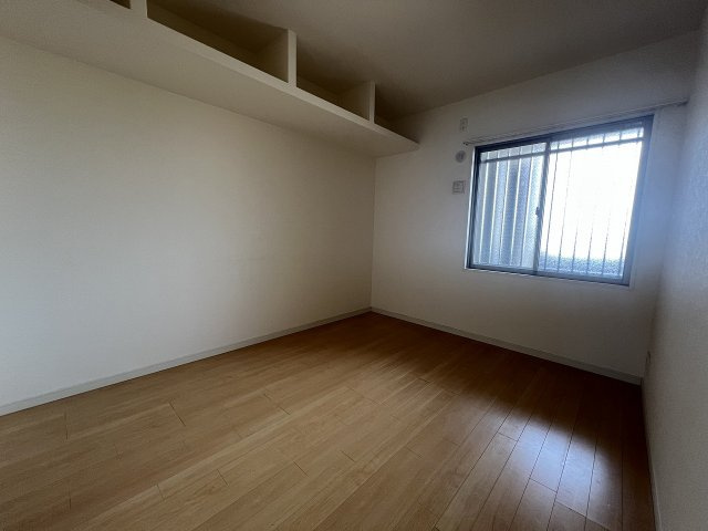 【洋室】 | リヴィエールソフィア日明