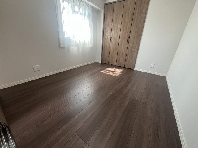 【洋室】宝マンション富田町 