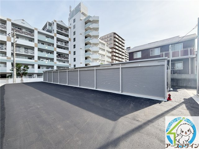 アースガレージ清水Ⅳの外観