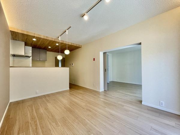 ハイコーポ長岡京B棟の居間・リビング