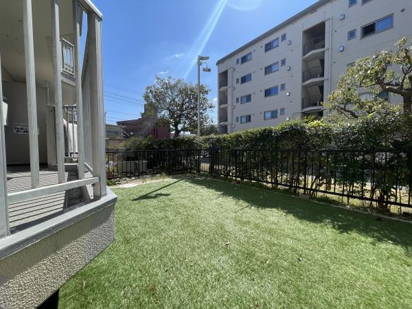 ハイコーポ長岡京B棟の庭