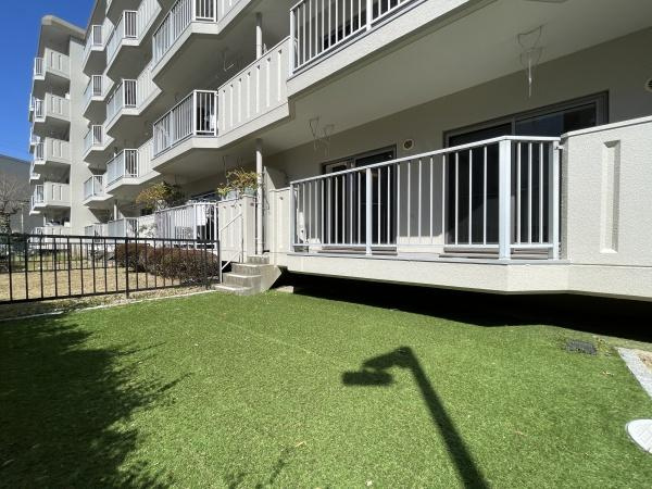 ハイコーポ長岡京B棟の庭