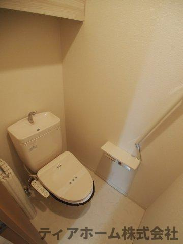 リーフコート高山台のトイレ|シンプルで使いやすいトイレです