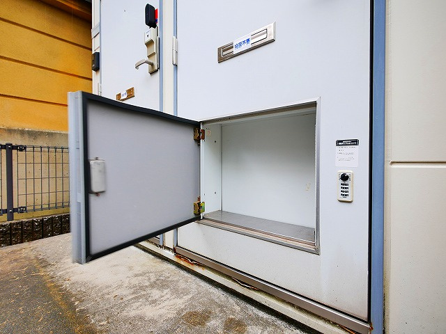 レオパレスＨａｌｆ　Ｍｏｏｎのその他