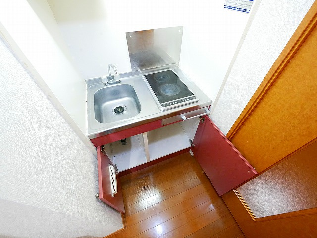 レオパレスＨａｌｆ　Ｍｏｏｎのキッチン