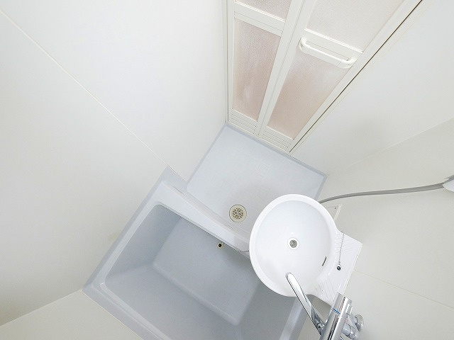 レオパレスＨａｌｆ　Ｍｏｏｎの洗面所