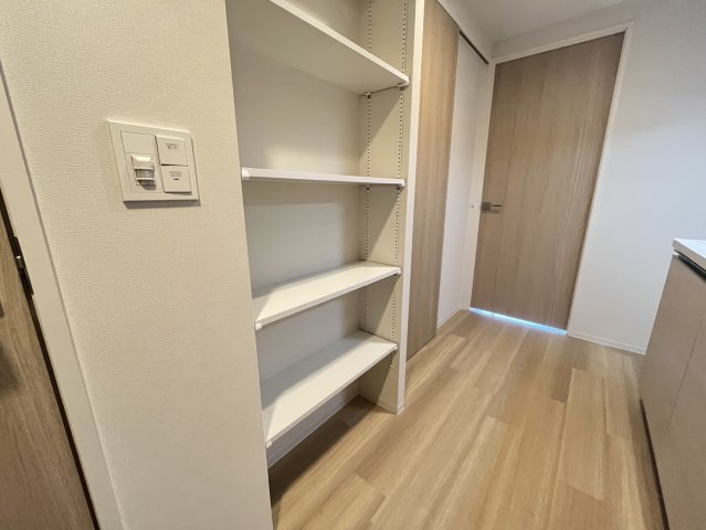 キャンバスヴィレッジ大阪近大前Ⅱの玄関