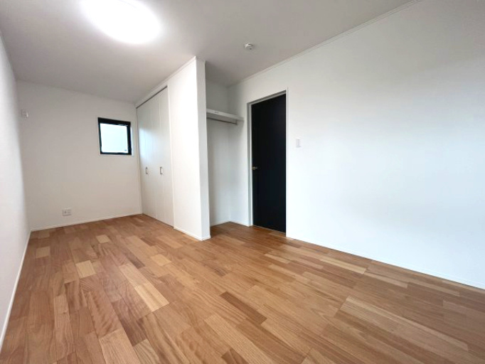 期間限定特別価格！仲介手数料不要！東根市神町東三丁目A棟の寝室