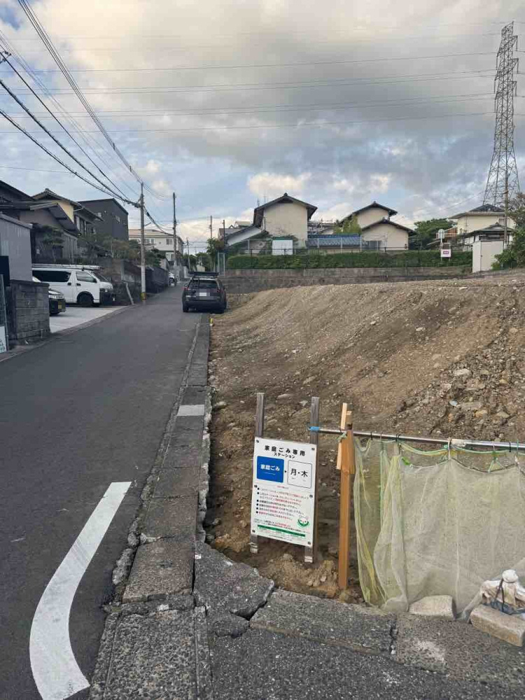 若葉三丁目（2期）の前面道路含む現地写真|現地（2025年5月17日）撮影