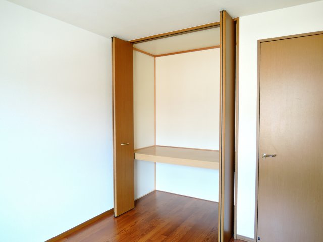 ガーデンビレッジＢ棟の収納