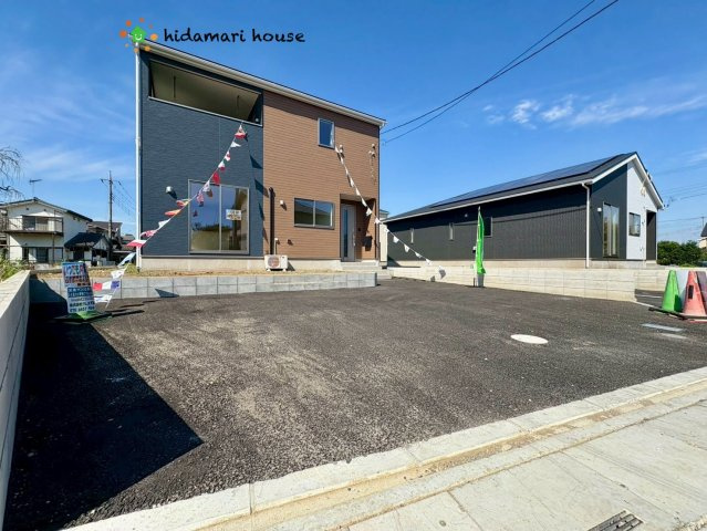 川島町伊草第2　新築戸建　クレイドルガーデン04の駐車場