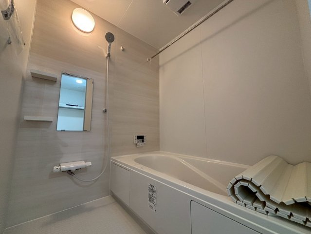 菊池郡大津町引水／30号棟／の浴室|日々の暮らしに欠かせないお風呂は、ゆっくりくつろげて疲れのとれるリラックスルームに。