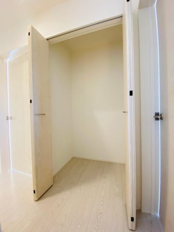 菊池郡大津町引水／30号棟／の収納