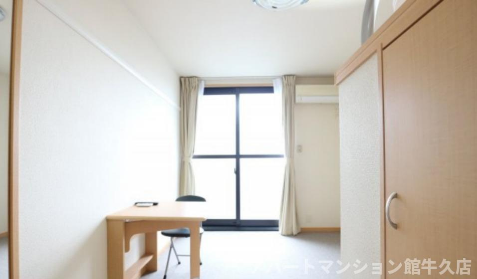 レオパレスソレーユの居間・リビング|画像3