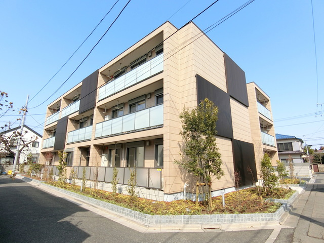 Ｈａｙｌｅｙ　Ｆａｍｉｌの外観|★エレベーター付きの重厚感あるマンション