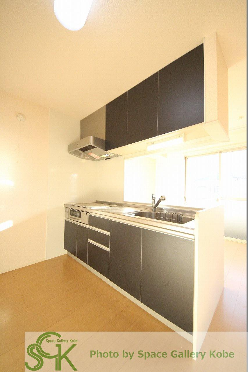 セントラルグレイス　C棟のキッチン|※同物件の別のお部屋の写真です※