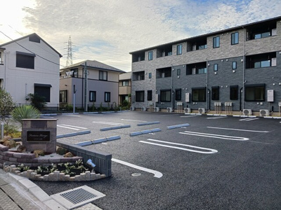 【駐車場】 | フォンテーヌ春日 | その他