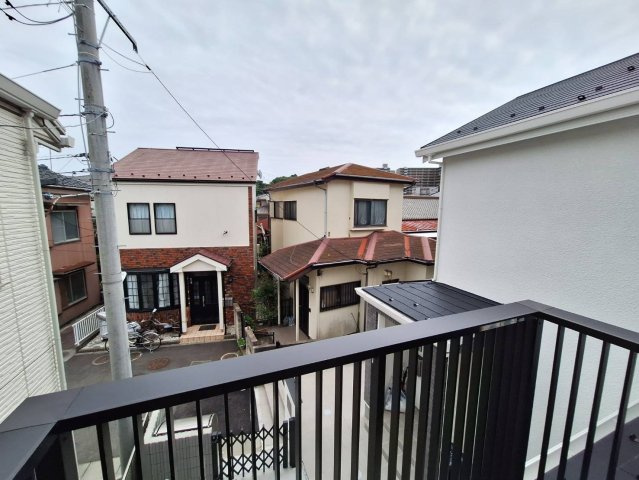 Ｌｙｓ　Ｂｌａｎｃの展望
