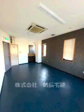 奉楽ビルの内装